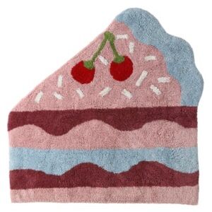 ROOM 2 ROOM PIECE OF CAKE ACCENT RUG NEW  🍰🍰🍰